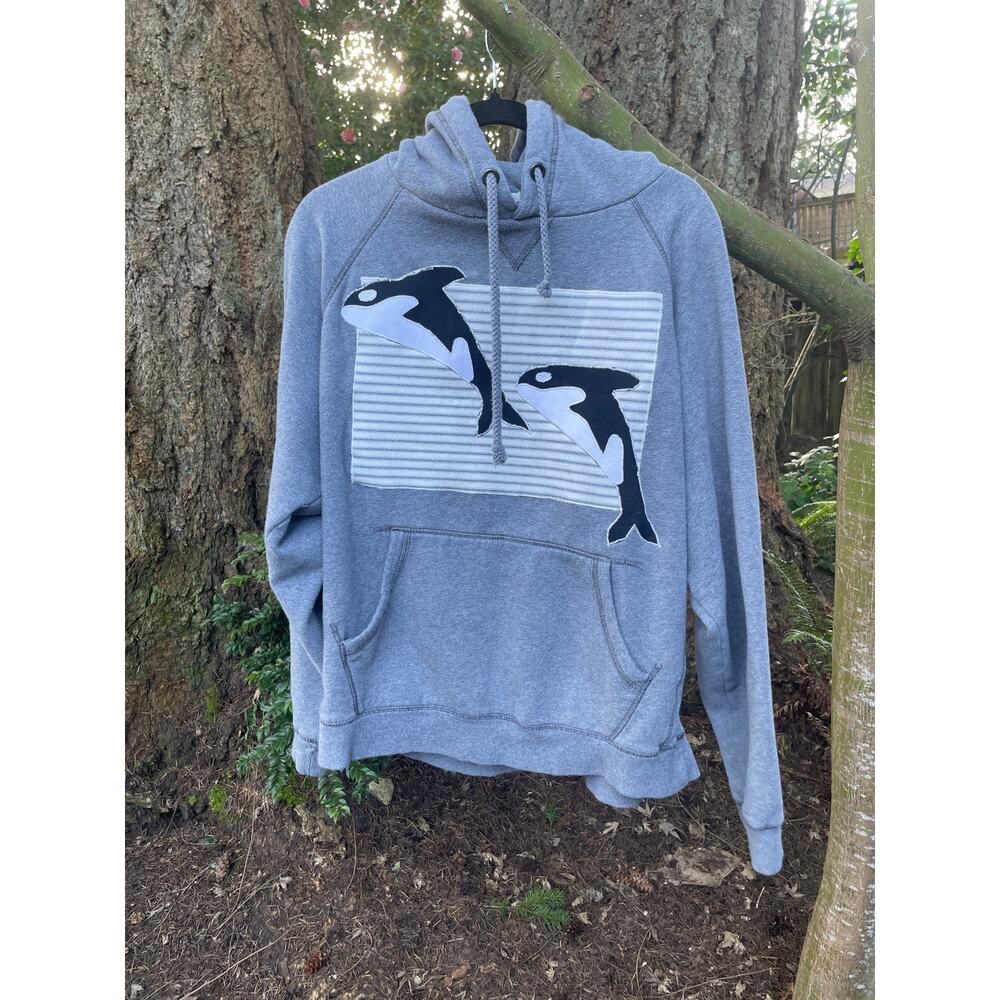 Large Orca Upcycled Sweatshirt Hoodie - Picture 5 of 6